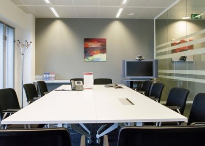 08_meetingroom.jpg