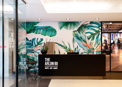 receptiondesk-blacklogo.jpg