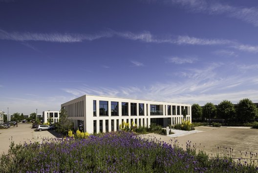 Silver Square - AIRPORT