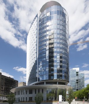Allianztower_sidebanner_ws01.jpg