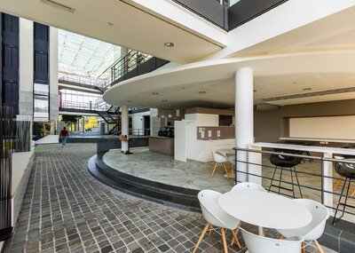 TheHUB_bannerunder_ws06.jpg
