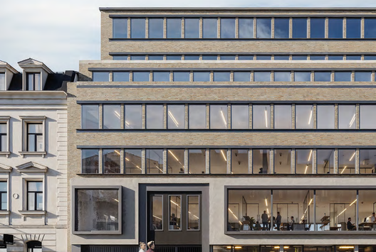 B Hive BHive_banneru_ws01.png